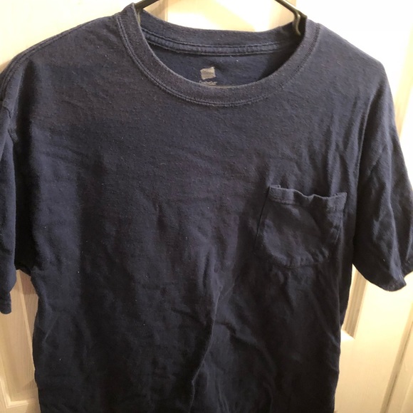 hanes pocket tees